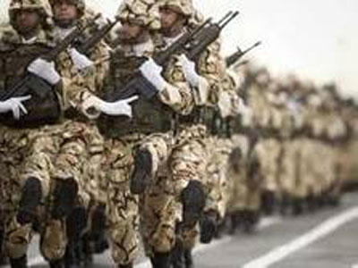 Με αντιαεροπορικά συστήματα εξοπλίζεται η Ινδία