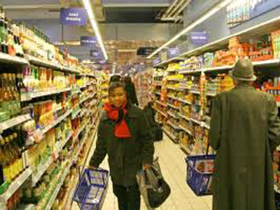 Αυξάνονται οι τιμές των τροφίμων στη Βρετανία