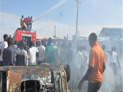 Τουλάχιστον 40 νεκροί από βομβιστική επίθεση σε σταθμό λεωφορείων στη Νιγηρία
