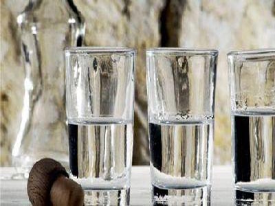 Χανιά: Φόβοι για αυξήσεις και στην τιμή της τσικουδιάς