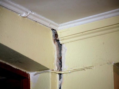 Μικρές ζημιές σε τουλάχιστον 300 σπίτια από τα 5 Ρίχτερ στην Κεφαλονιά