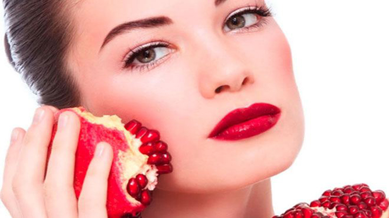 Συνταγές ομορφιάς με ρόδι