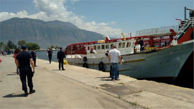 Καλαμάτα: Συνελήφθησαν 4 διακινητές που μετέφεραν 146 μετανάστες-πρόσφυγες