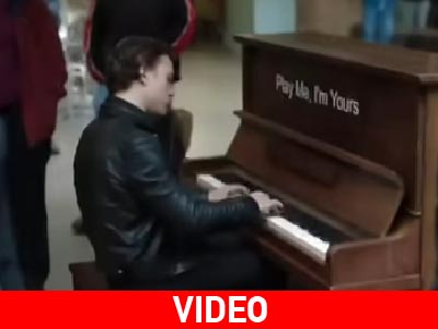 «Παίξε με…είμαι δικό σου» «Παίξε με…είμαι δικό σου»