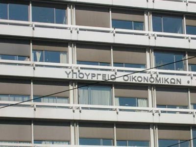 Ο καθηγητής Γιώργος Χουλιαράκης νέος πρόεδρος του ΣΟΕ