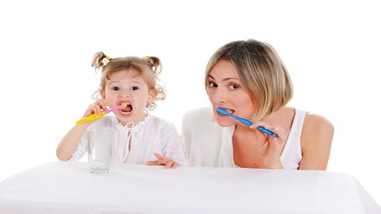 Όταν το παιδί δυσανασχετεί με το πλύσιμο των δοντιών