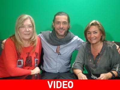 Ο Παντελής Κοντογιάννης στη Λουκίλα Καρρέρ και τη Λίτσα Θεοφάνους