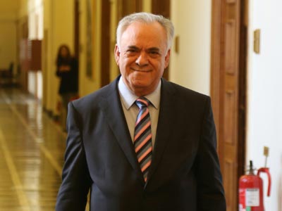 Ολοκληρώθηκε η συνάντηση Δραγασάκη- Σακελλαρίου