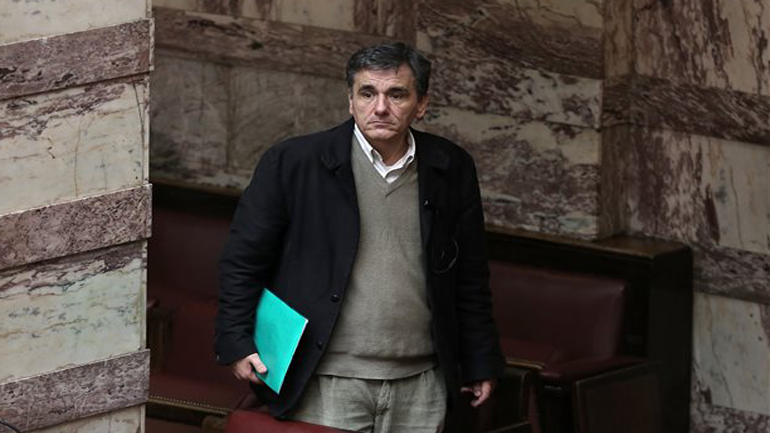 «Η συμφωνία δεν είναι υφεσιακή»