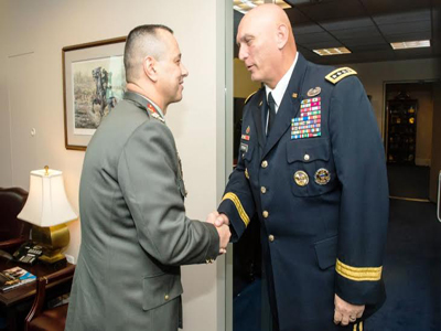 Συνάντηση του Έλληνα αρχηγού ΓΕΣ με τον αρχηγό του στρατού των ΗΠΑ