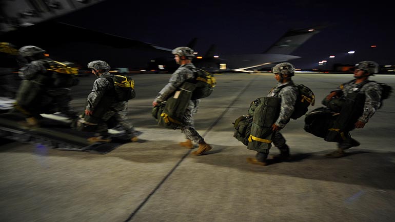 Στην Ουκρανία έφθασαν 300 Αμερικανοί αλεξιπτωτιστές