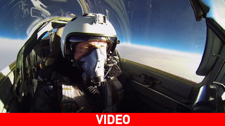 Πτήση στα όρια του διαστήματος με μαχητικό MiG-29 Fulcrum