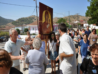 H περιφορά της εικόνας της Παναγίας της οδηγήτριας