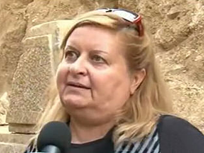 Διαψεύδει η Κ. Περιστέρη ότι έκανε δηλώσεις περί σύλησης του τάφου στην Αμφίπολη