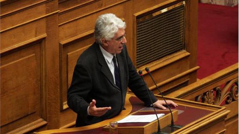 «Με φυλάκιση τουλάχιστον έξι μηνών θα τιμωρείται όποιος διαπράττει bullying»