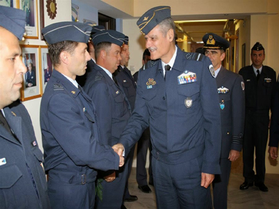 Επίσκεψη του Αρχηγού ΓΕΑ στην 350ΠΚΒ και στην 113ΠΜ