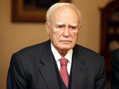 Συγχαρητήριο τηλεγράφημα Παπούλια σε Ζέρβα – Αγγελοπούλου