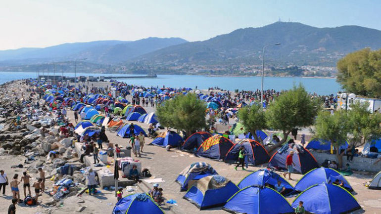 Περισσότεροι από 45.000 πρόσφυγες μετακινήθηκαν από τη Λέσβο