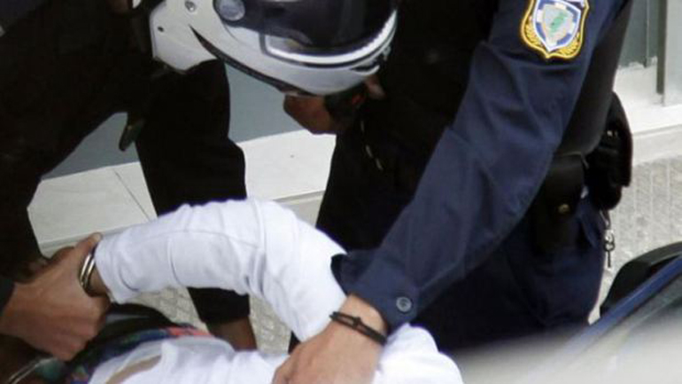 Μύκονος: Συνελήφθη 37χρονος υπήκοος Αλβανίας για απόπειρα ανθρωποκτονίας