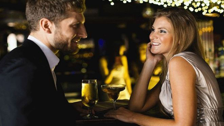 Φλερτ: Όσα πρέπει να αποφεύγετε για να έχετε πιθανότητες επιτυχίας