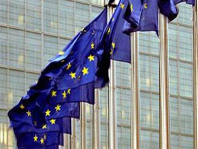 Κομισιόν: Έξοδος από την κρίση με πράσινη ενέργεια