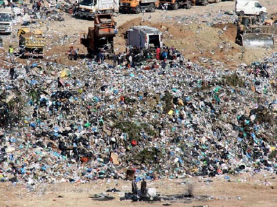 Στον ΧΥΤΑ Φυλής θα πηγαίνουν τα σκουπίδια της Τρίπολης Στον ΧΥΤΑ Φυλής θα πηγαίνουν τα σκουπίδια της Τρίπολης