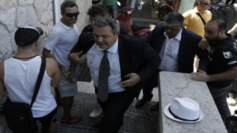 Αστυνομικό κατονομάζει ο Καμμένος για την επίθεση στην Κω – Τι απαντά ο ένστολος