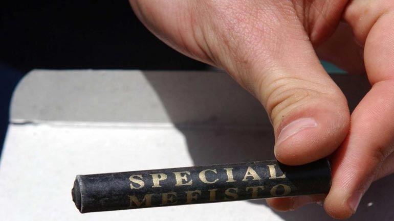 Συλλήψεις για παράνομη πώληση κροτίδων στη Φθιώτιδα