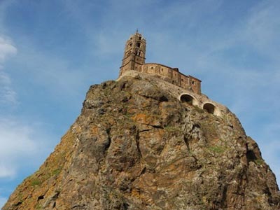 Εκκλησία… με 268 σκαλιά!