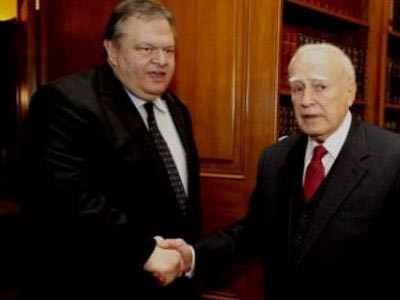 Συνάντηση Βενιζέλου-Παπούλια την Τετάρτη