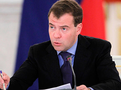 Ζητά χείρα βοηθείας από το κεφάλαιο