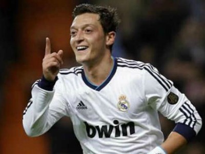 «Κανονιέρης» ο Οζίλ με 50 εκατ. ευρώ!