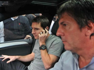 Πήγε να «κλέψει» τον Μέσι με 340 εκατ. ευρώ! Πήγε να «κλέψει» τον Μέσι με 340 εκατ. ευρώ!