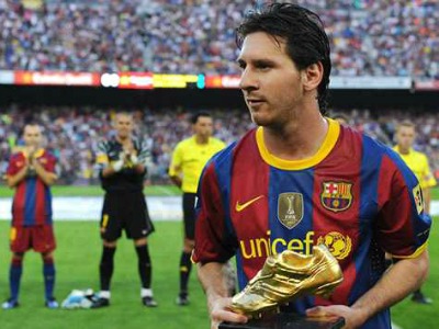 Την Πέμπτη οι υπογραφές με Μέσι Την Πέμπτη οι υπογραφές με Μέσι