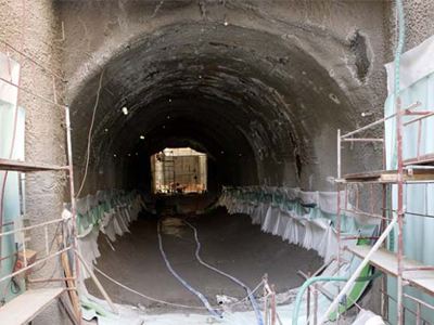 Μάχη για μία θέση στο μετρό του Καράκας