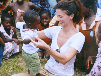 Η Λέχου και η Δραγούμη στην Γκάνα