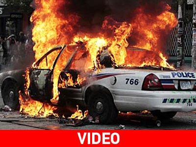 Αστυνομικοί και διαδηλωτές συγκρούστηκαν στο Τορόντο