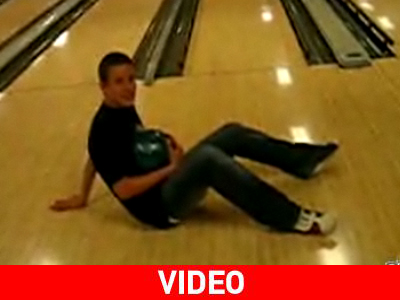 Όταν το break-dance συναντά το bowling