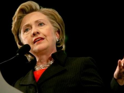 «Πλήρη δέσμευση» Ισραηλινών – Παλαιστινίων ζήτησε η Χίλαρι Κλίντον