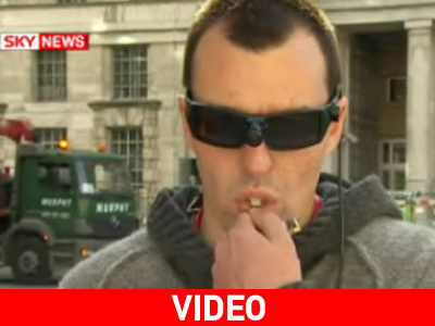 Απίστευτο: Τυφλός «βλέπει» με τη γλώσσα