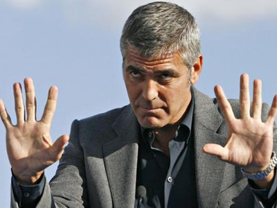 Στον ορθοδοντικό για τα σπασμένα δάχτυλα