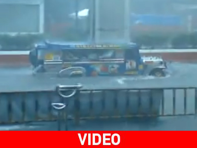 Χάος από τις πλημμύρες στις Φιλιππίνες