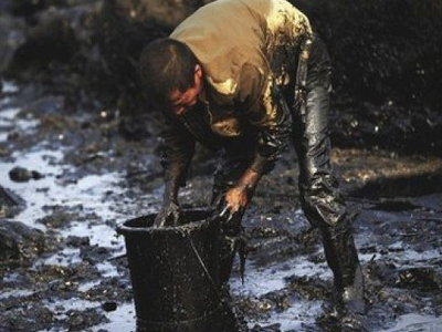 Απόγνωση σε μαύρο φόντο