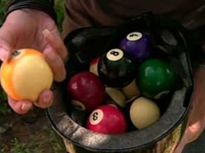 Νέο αντικλεπτικό σύστημα: Μπάλες μπιλιάρδου!