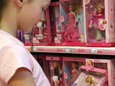 Σχεδιαστής θέλει να… αδυνατίσει την Barbie