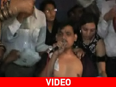 Τραγούδησε επί 80 συνεχείς ώρες!