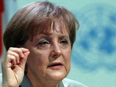 «Ευαγγέλιο» το Σύμφωνο Σταθερότητας για την Μέρκελ