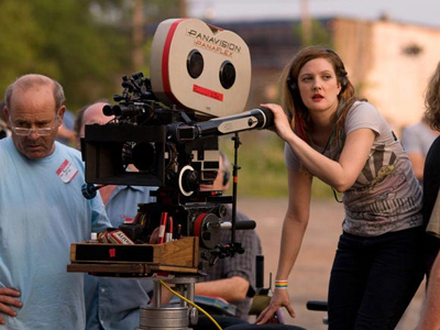 Η Drew Barrymore… πίσω από την κάμερα