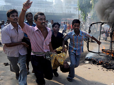 Νεκροί από διπλή βομβιστική επίθεση στην Ινδία