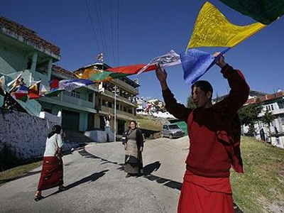 Ο Δαλάι Λάμα στα σύνορα του Θιβέτ